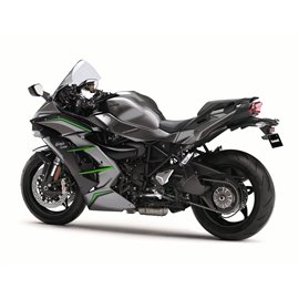 Pyramid Hugger | Matte Black / Metallic Graphite Grey / Metallic Diablo Black / Emerald Blazed Green (SE) | Kawasaki Ninja H2 SX