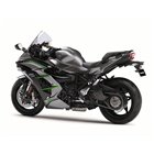 Pyramid Hugger | Matte Black / Metallic Graphite Grey / Metallic Diablo Black / Emerald Blazed Green (SE) | Kawasaki Ninja H2 SX