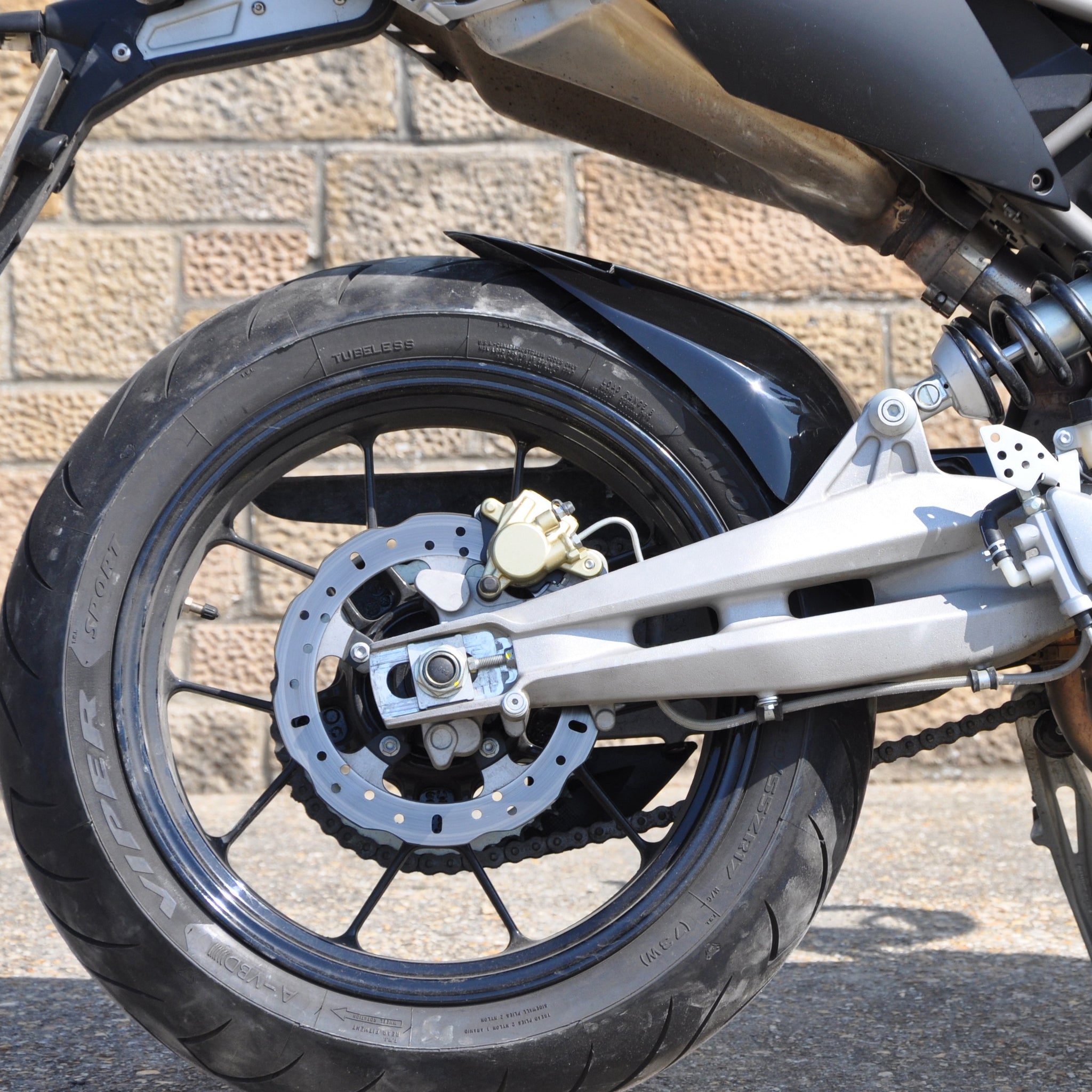 Aprilia Dorsoduro 750 - Rear Hugger (GRP)