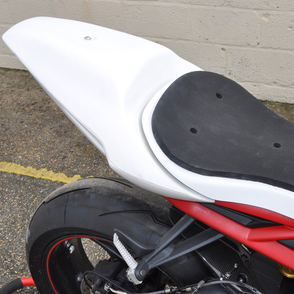 Triumph T675 2013 on Race Seat Unit - White