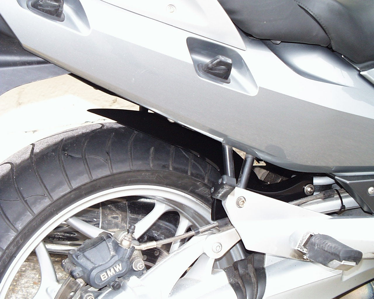 BMW R1200RT 2004 - Rear Hugger (GRP)