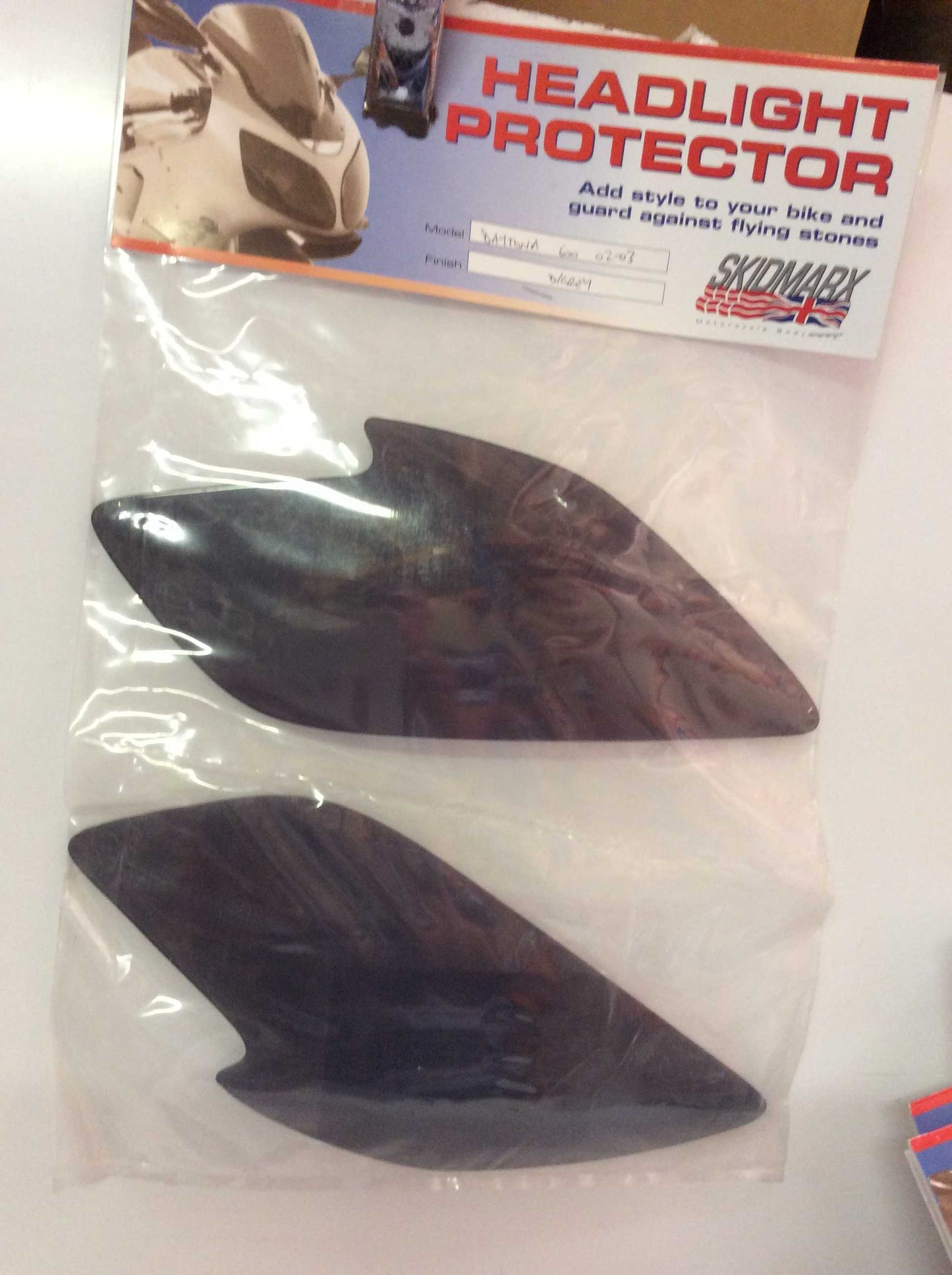 Triumph Daytona 600 2003-04 - Headlight Covers