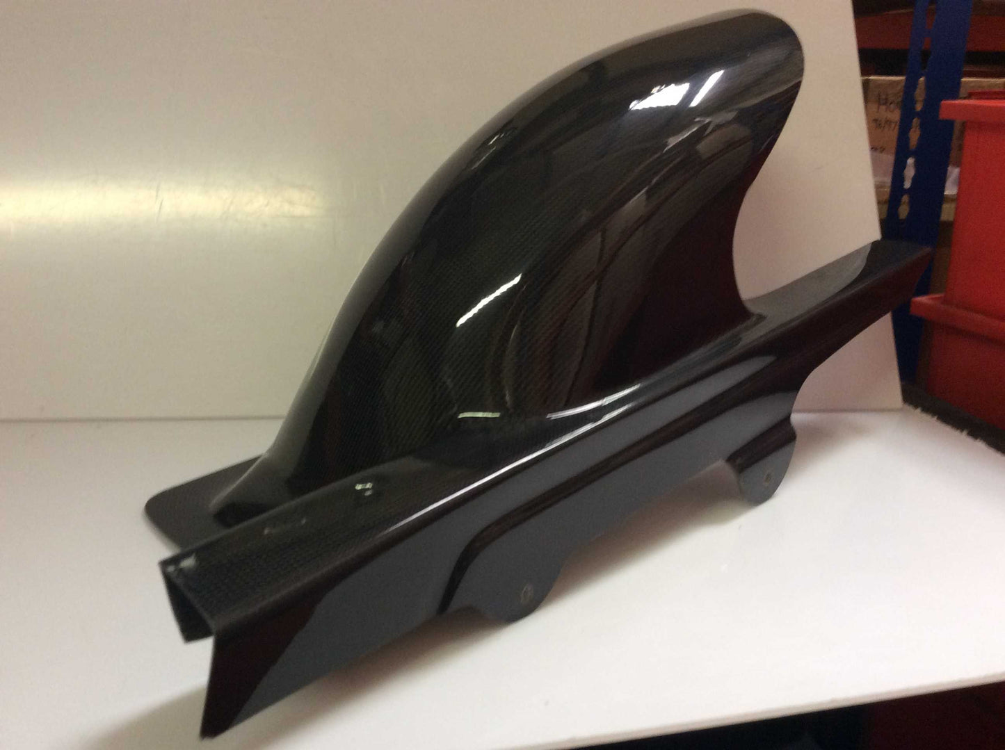 Suzuki SV650S / N 99-02 - Rear Hugger (GRP)