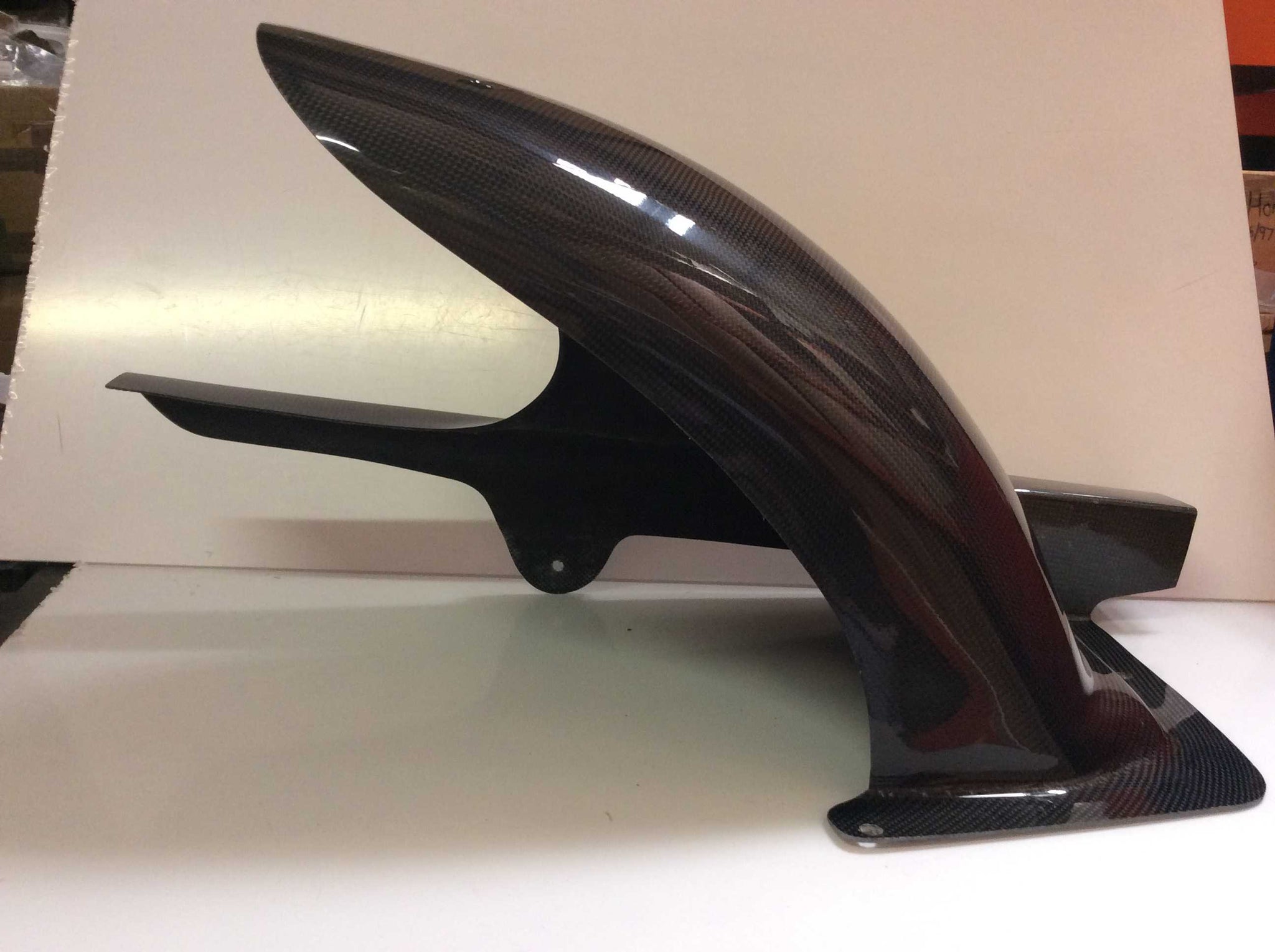 Suzuki SV650S / N 99-02 - Rear Hugger (GRP)