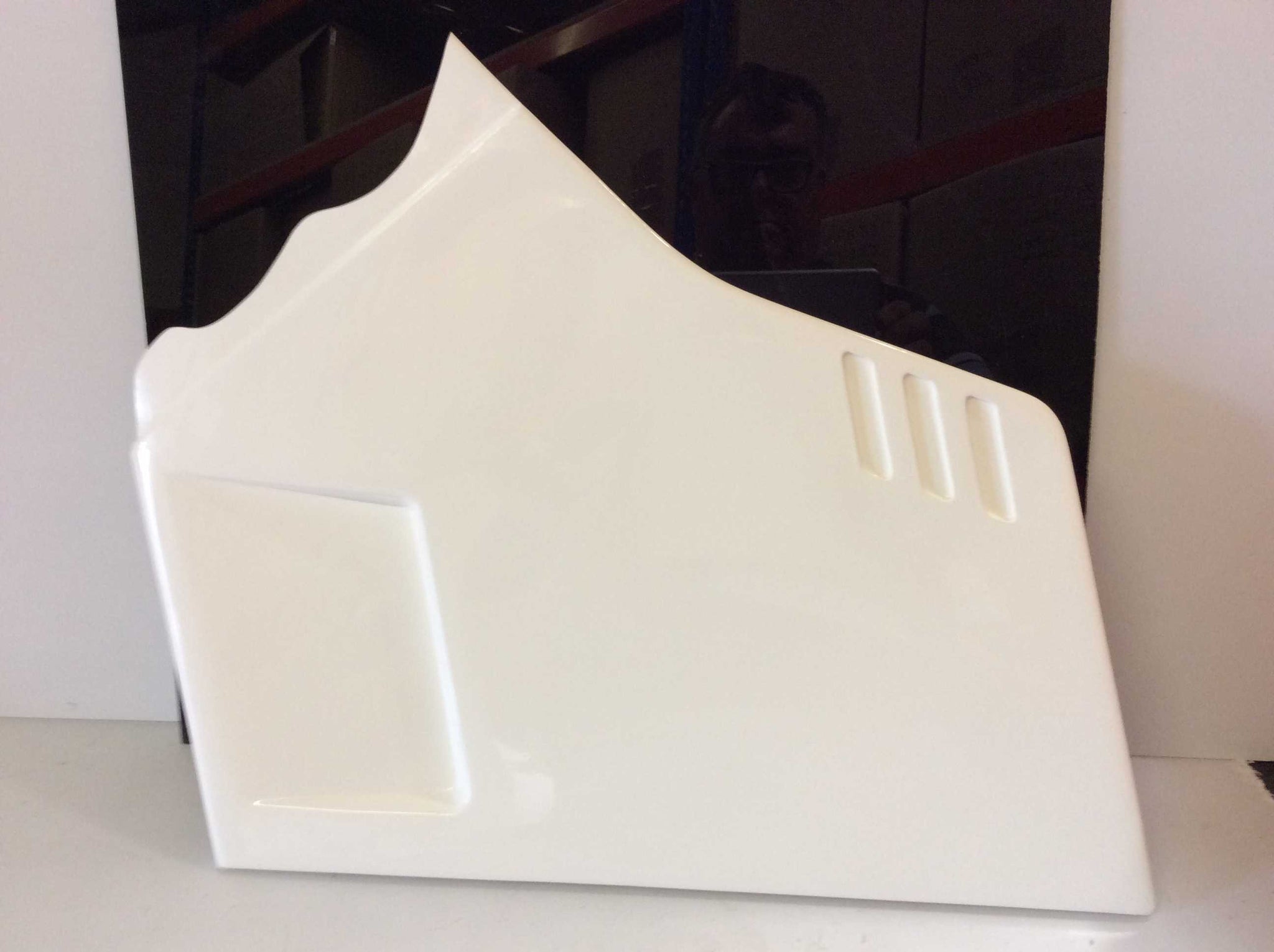 Suzuki GSXR750 F 85 - Centre Panel (Left Hand)