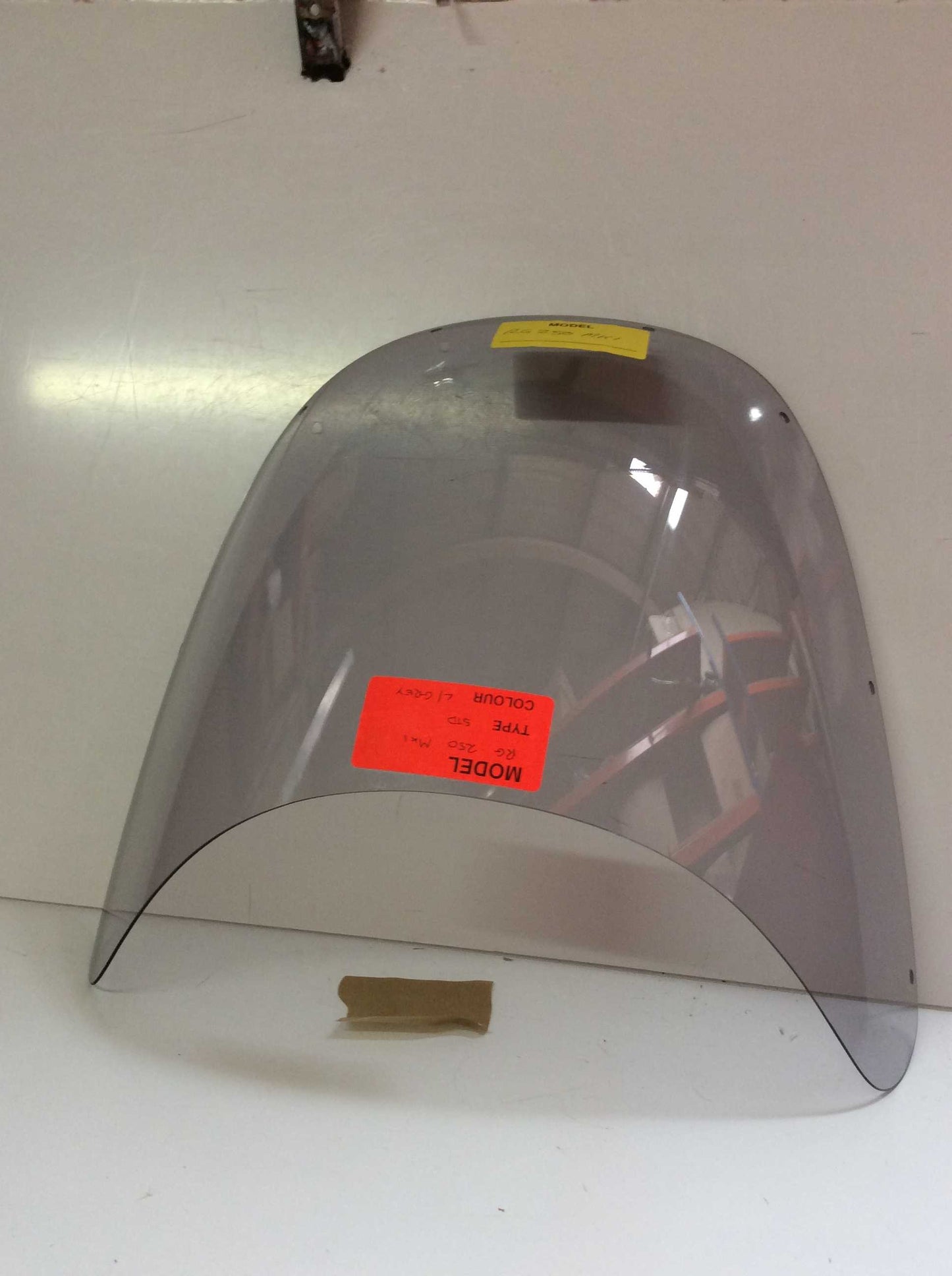 Suzuki RG250 Mk1 - Standard Screen