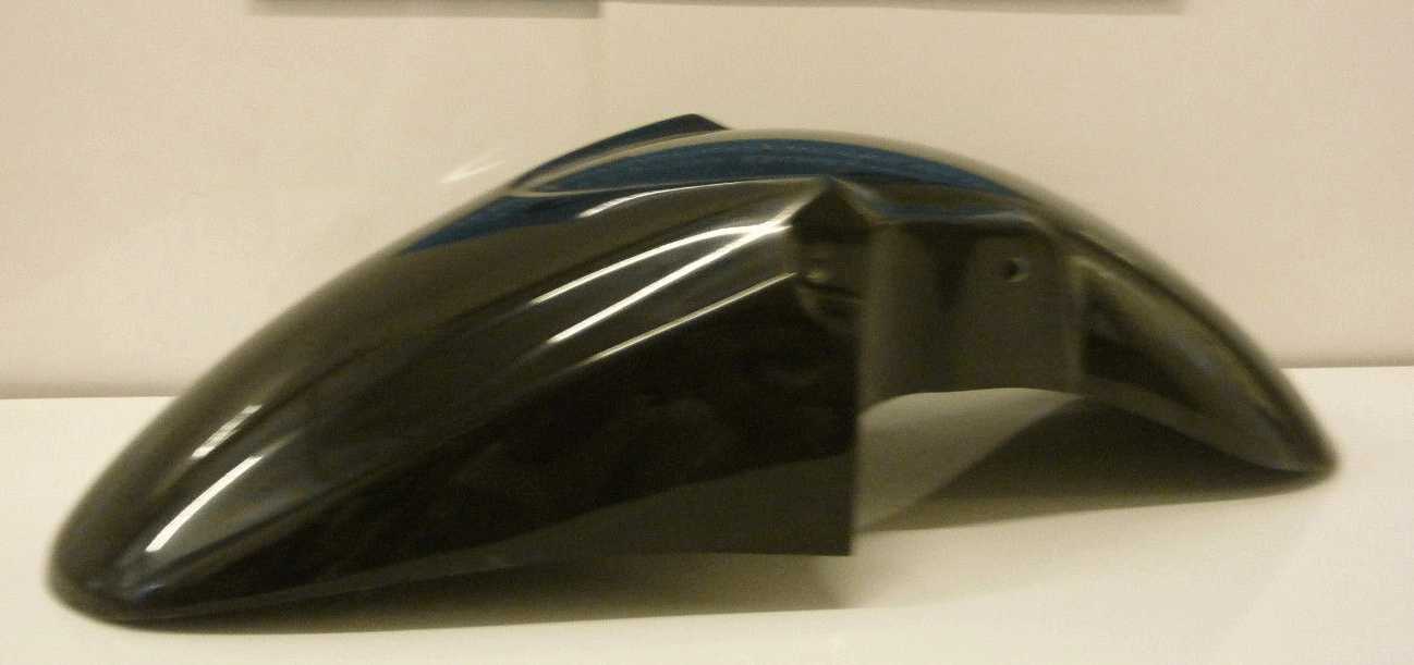 Suzuki GSF600 Bandit 00-04 - Replacement Front Mudguard (GRP)