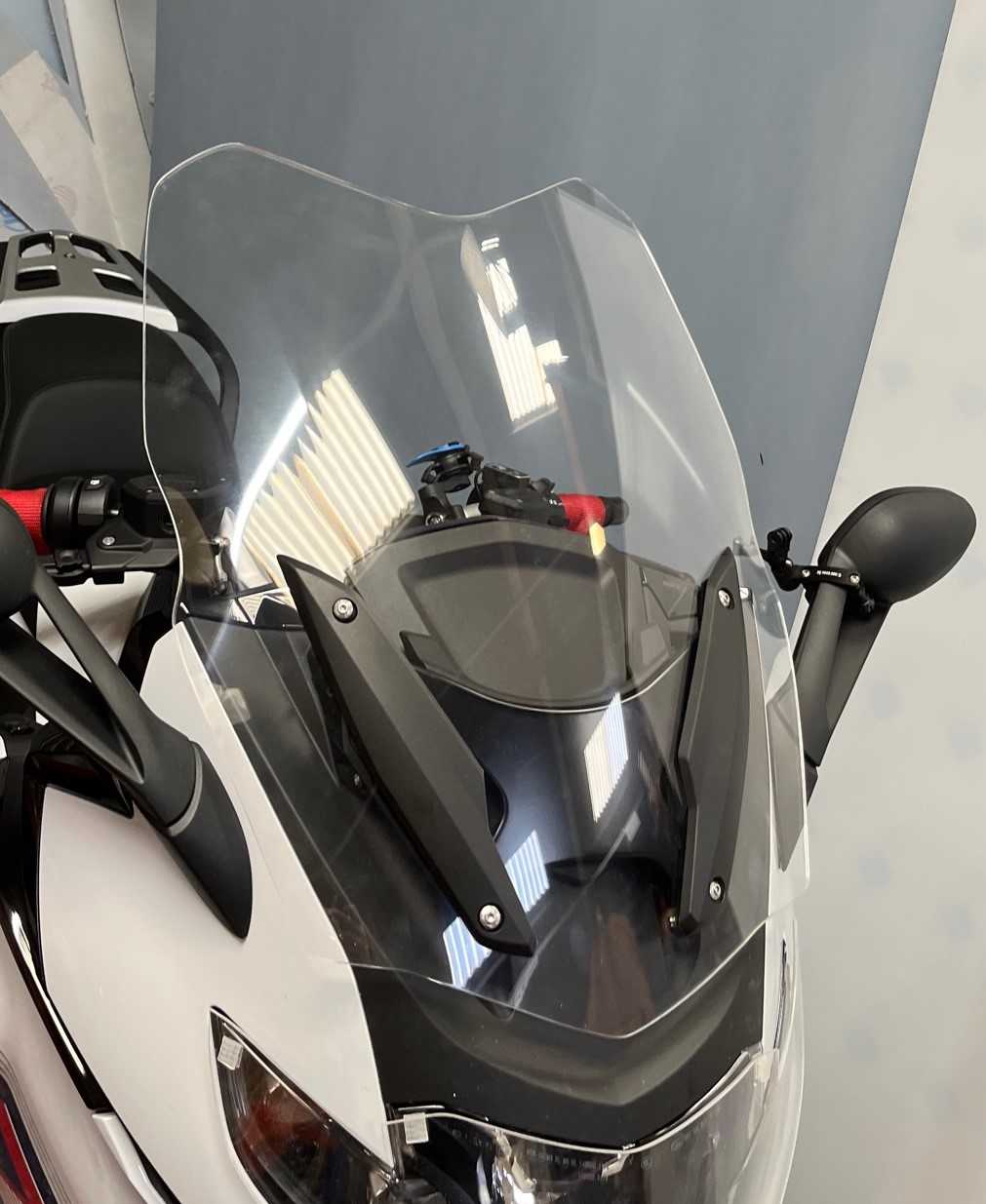 BMW K1600GT - Standard Screen