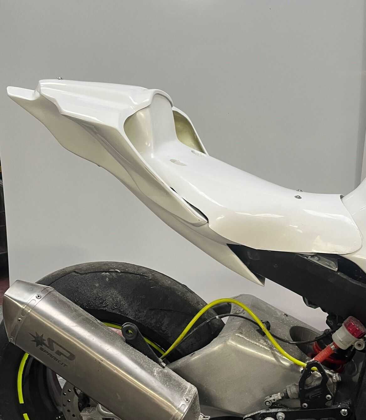 Yamaha YZF R6 2017 - Full Race Fairing Seat and Tank Kit