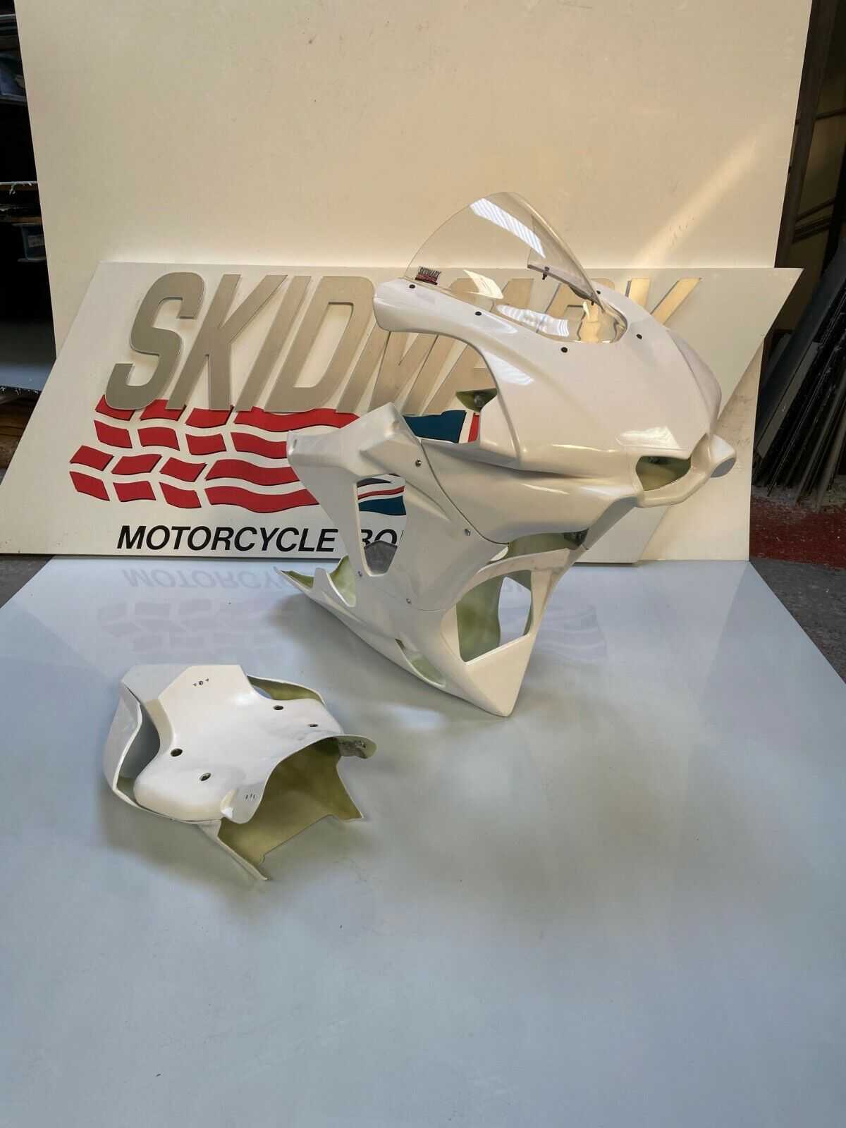 Yamaha YZF R1 2015+ - Full Race Fairing kit + extended tank cover