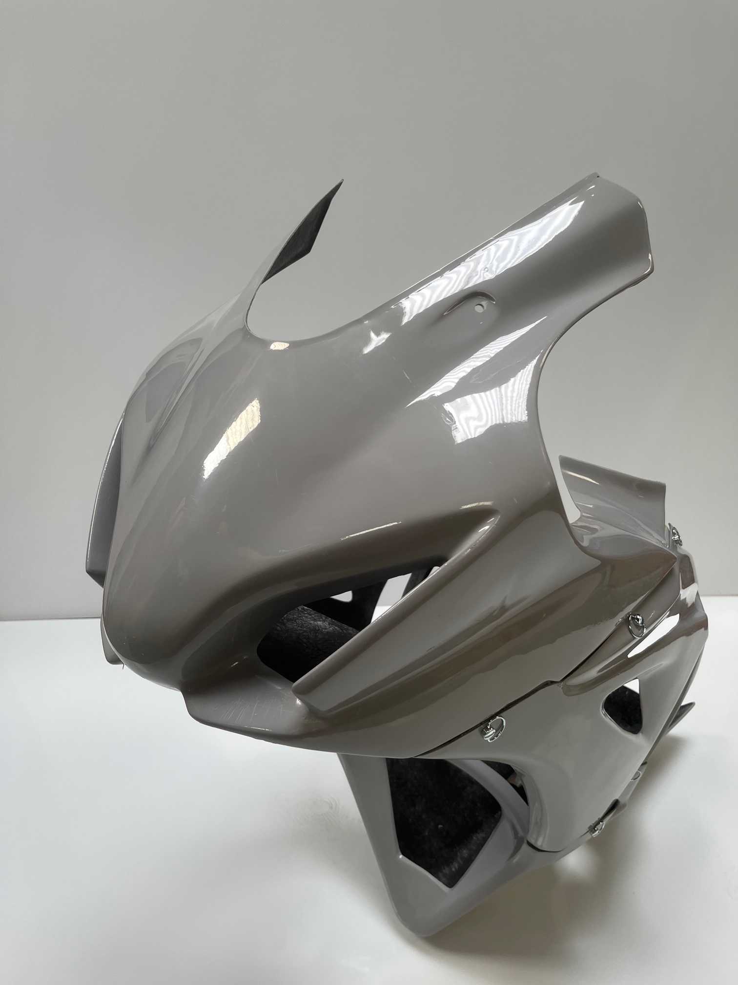 Suzuki GSXR1000 L7 2017+ - nardo grey Race Fairing, seat unit and tank cover