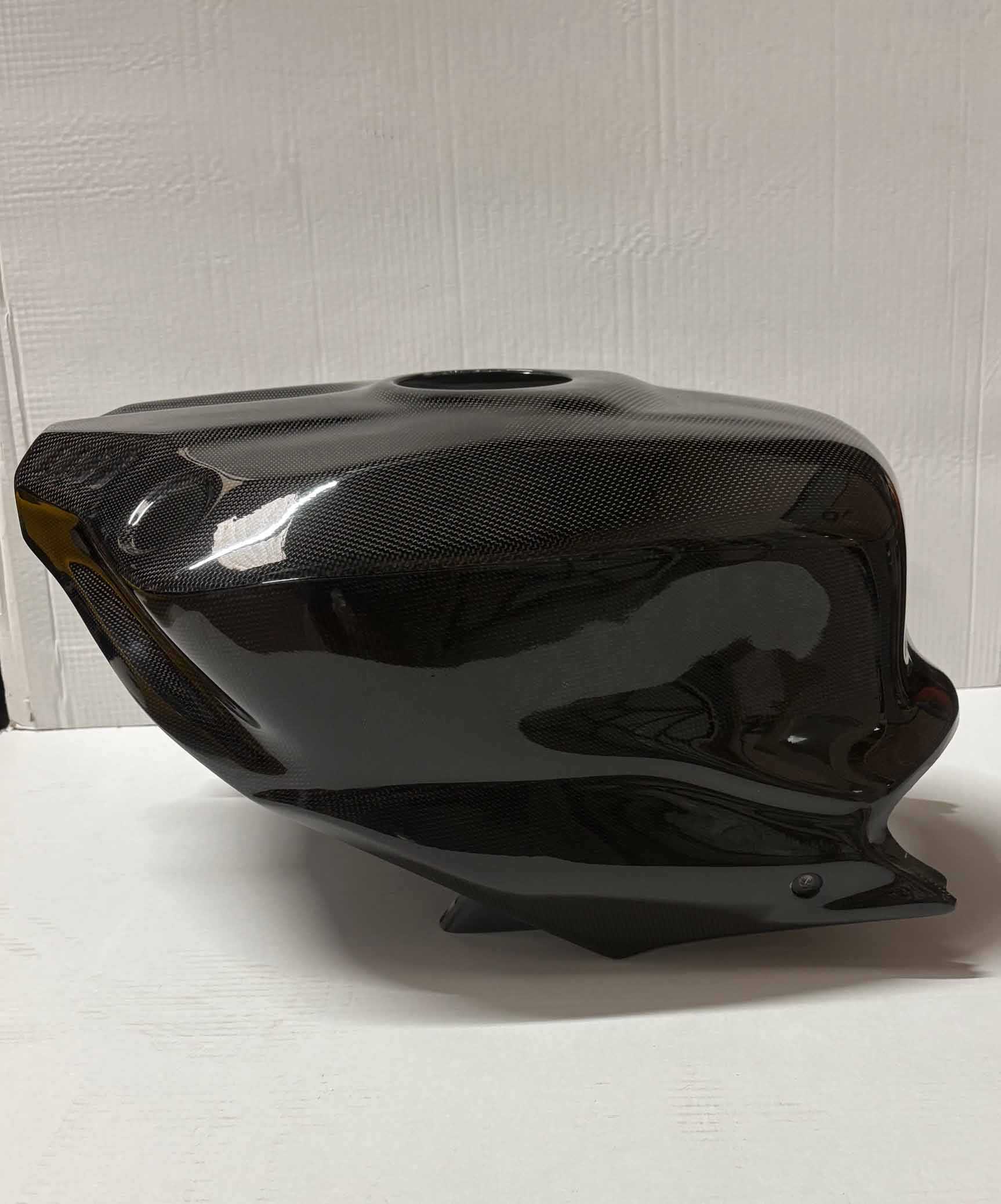 Yamaha YZF R1 2020- - Extended Tank Cover CARBON FIBRE