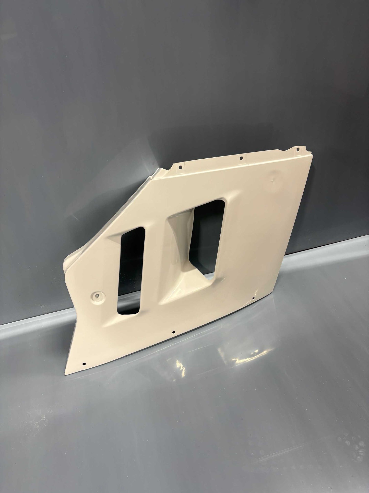 Suzuki GSXR1100 M-N 1991-92 - Centre Panel (Right Hand)